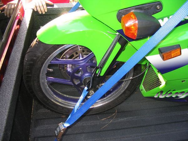 File:Hauling a bike 6.jpg