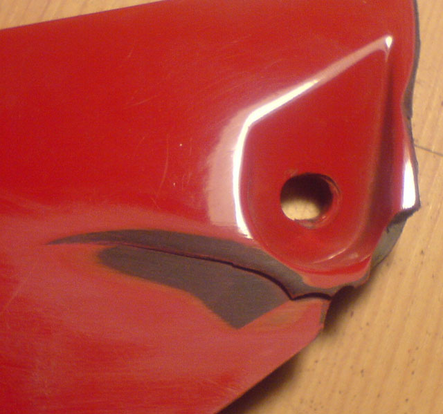 File:Inner crack.02.jpg