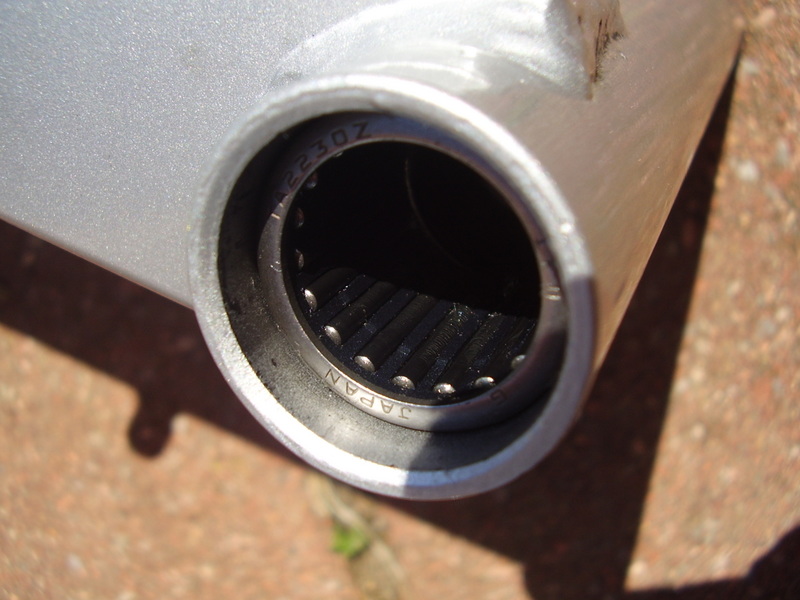 File:Cleanishneedlebearings.jpg