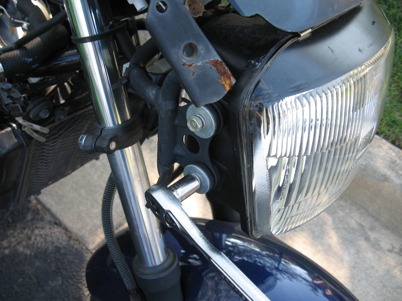 File:Headlight ratchet 10mmbolt.jpg