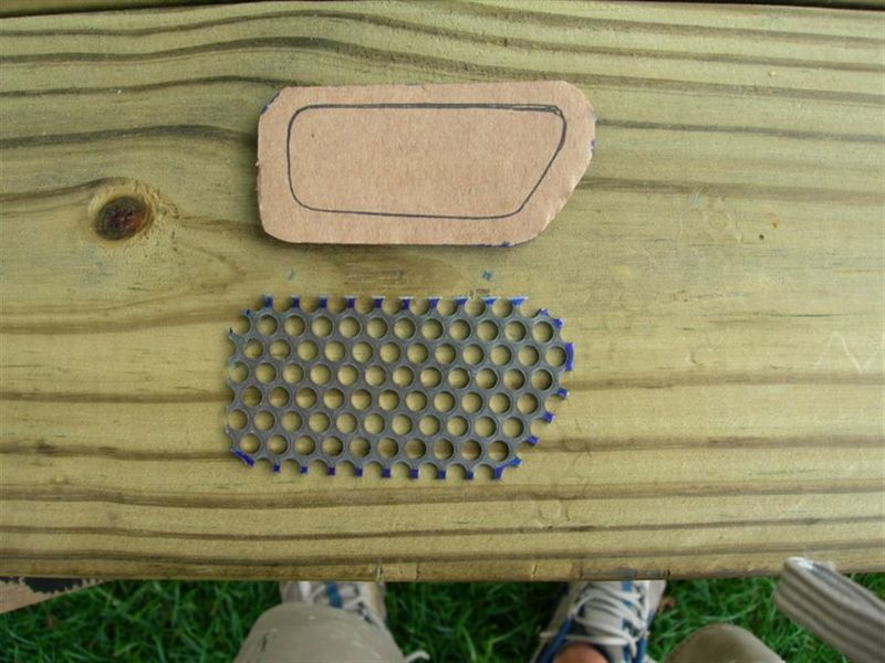 File:Mesh grills 9.jpg